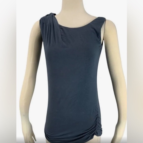 Asymmetrical blue tank top - Picture 1 of 4